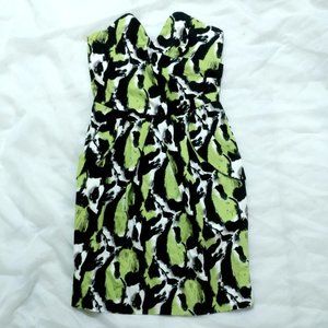 Bodycon sleeveless strapless mini tube style dress